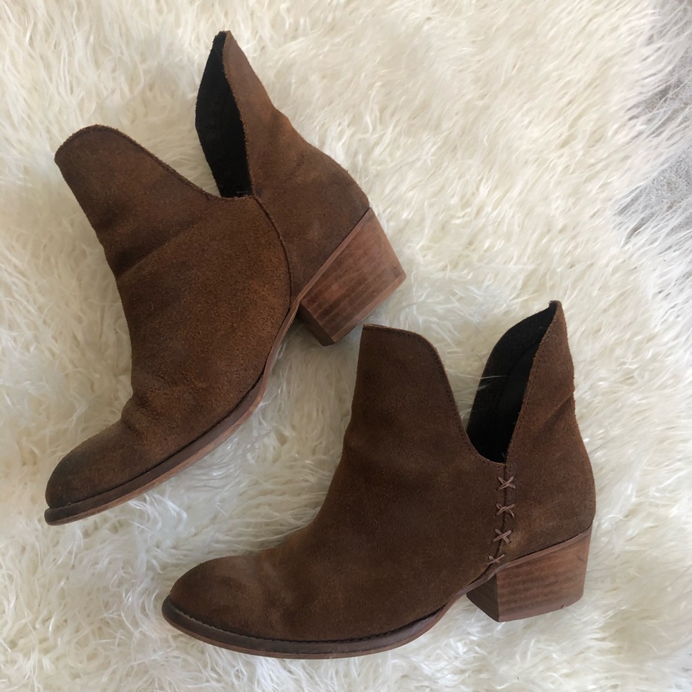 Musse & Cloud brown booties